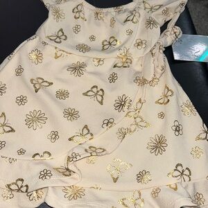 🦋GOLD BUTTERFLY DRESSES 5/25$